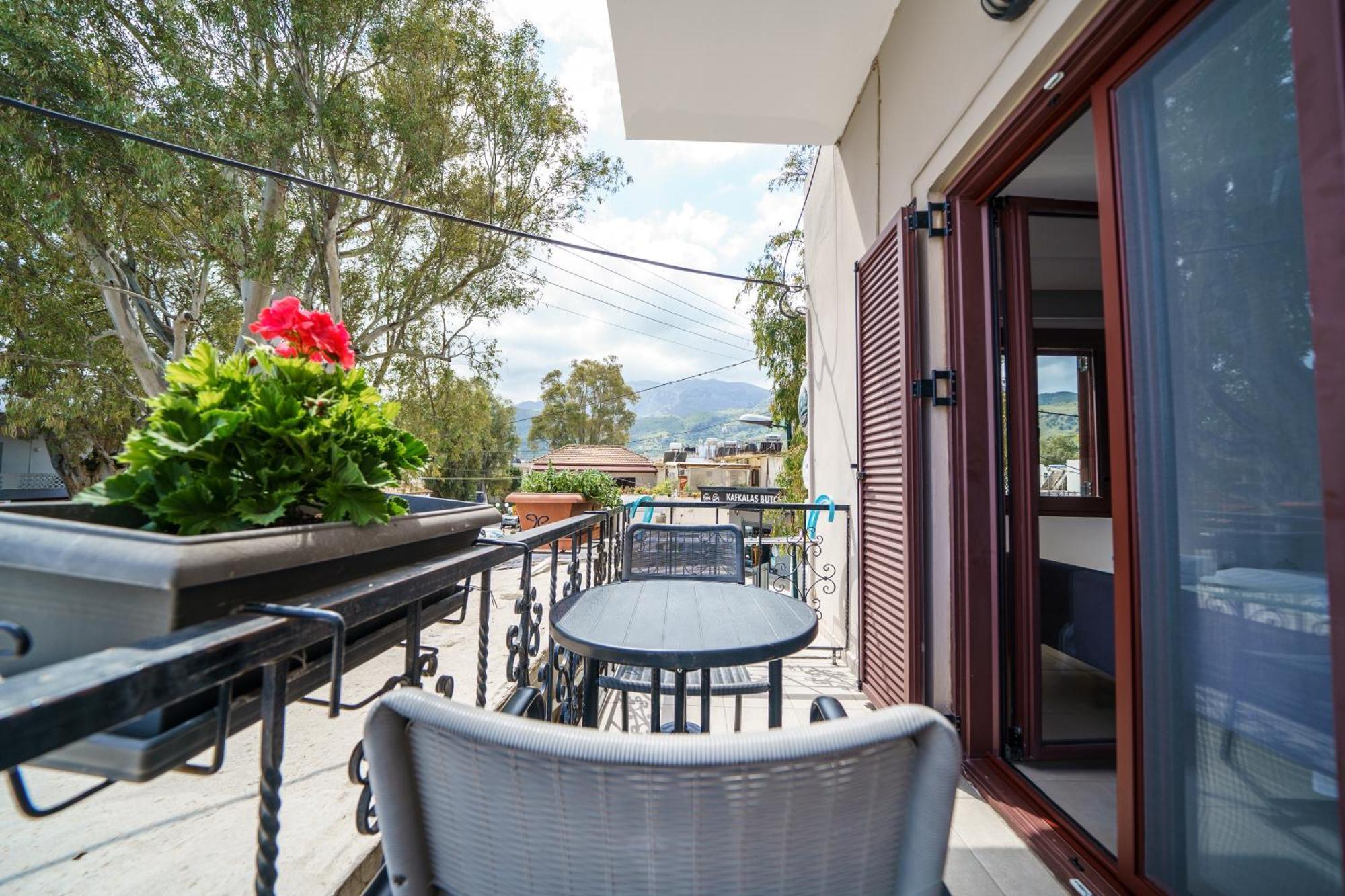 Dimitra & Deslina Luxury Αpartments Apartment Georgioupoli Exterior photo